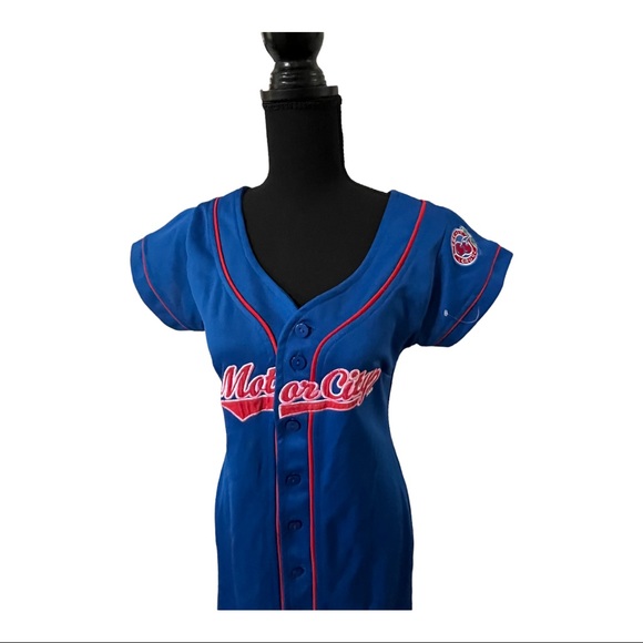 STEVE and BARRY's Motor City Cherries League Dress Size: Large SKU:Stvbarry - Picture 3 of 6